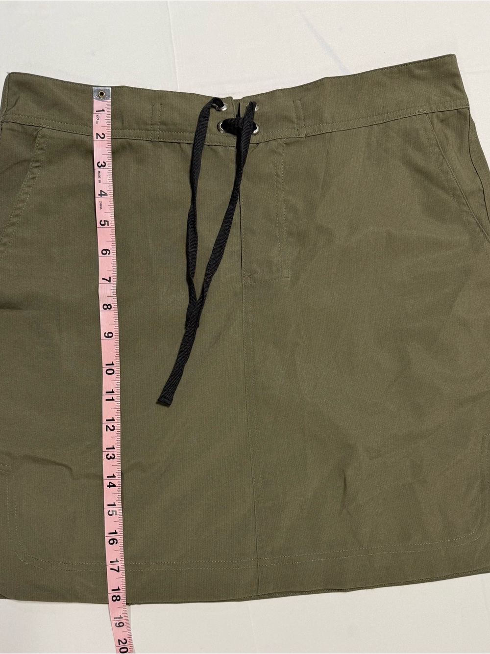 RipSkirt Olive Green Travel Skirt Size Medium Lightweight Pull On - Picture 9 of 10